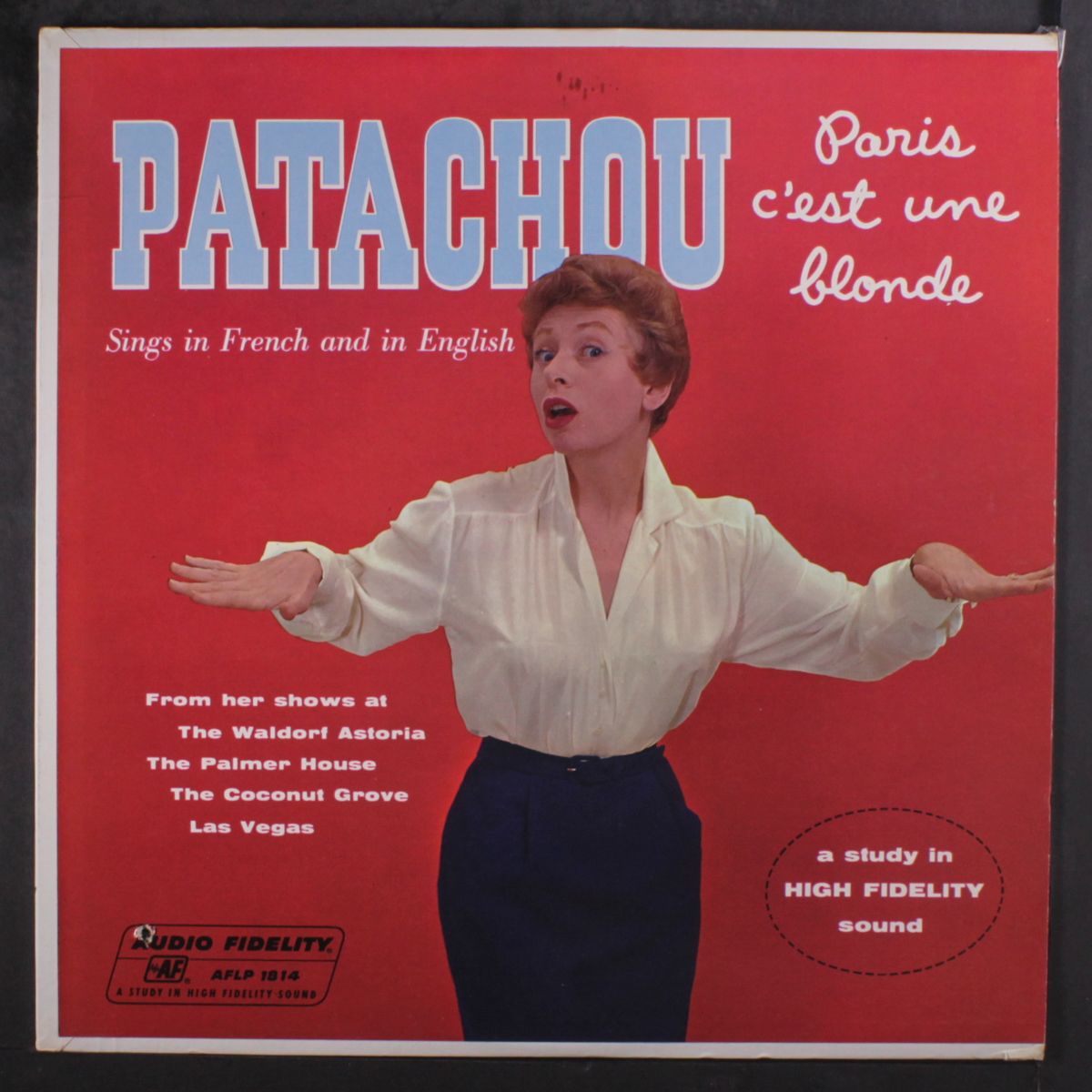 paris c'est une blonde by PATACHOU