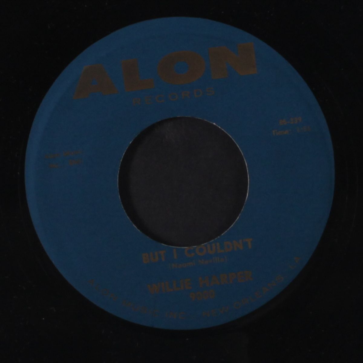 but i couldn't / new kind of love by WILLIE HARPER