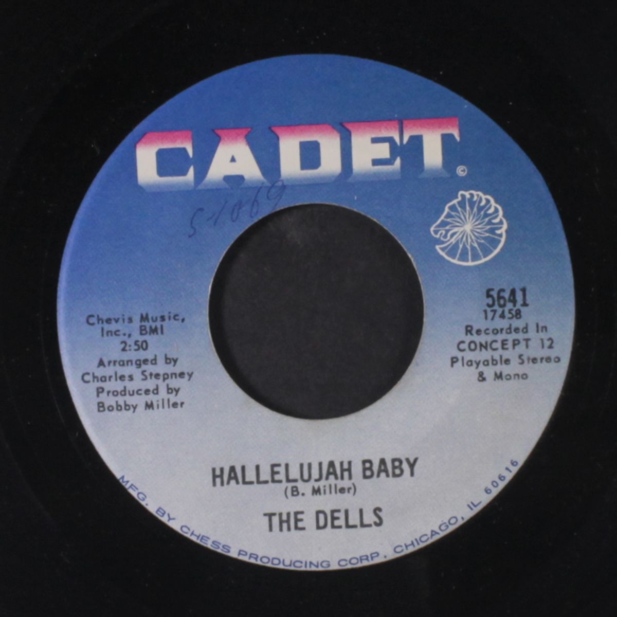 medley: can sing a rainbow, love is blue / hallelujah baby by DELLS