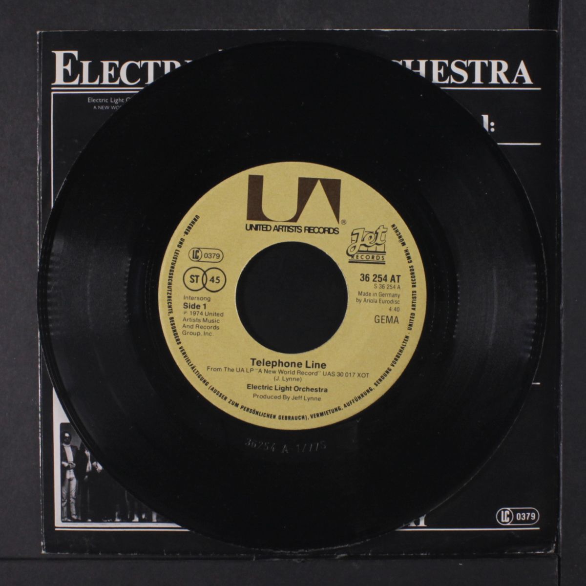 telephone line / poorboy by ELECTRIC LIGHT ORCHESTRA
