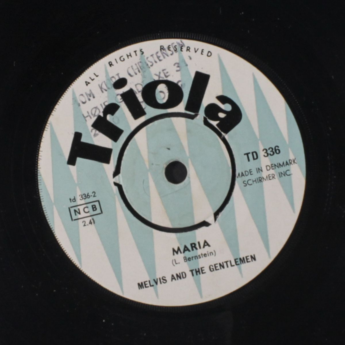 exodus / maria by MELVIS & GENTLEMEN