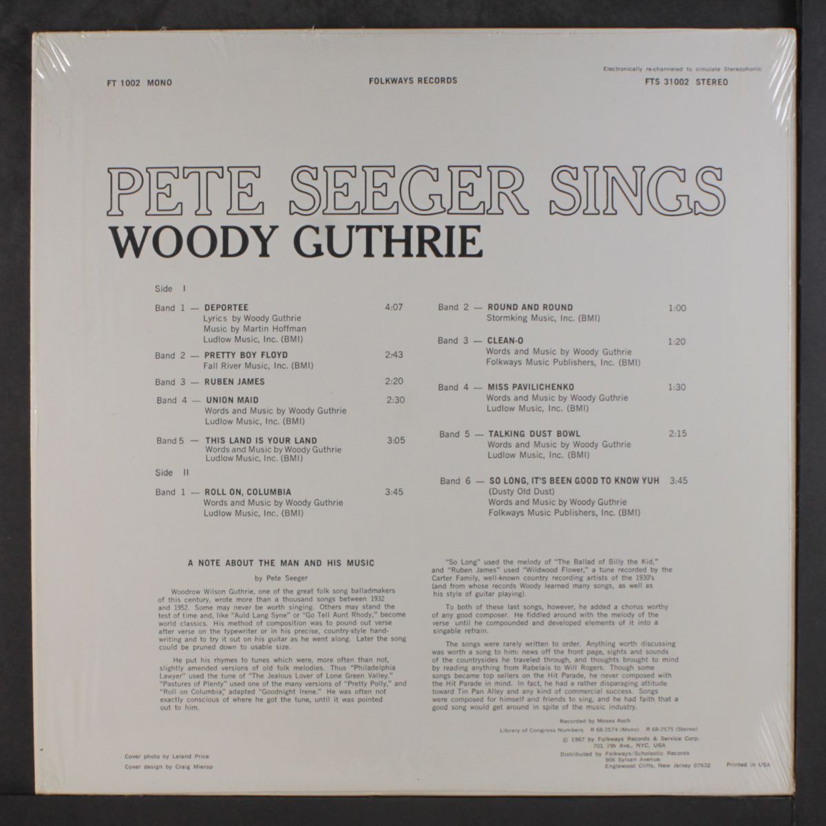 sings woody guthrie by PETE SEEGER