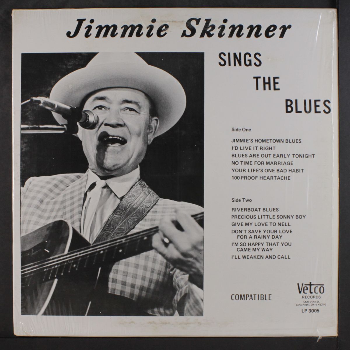 sings the blues by JIMMIE SKINNER