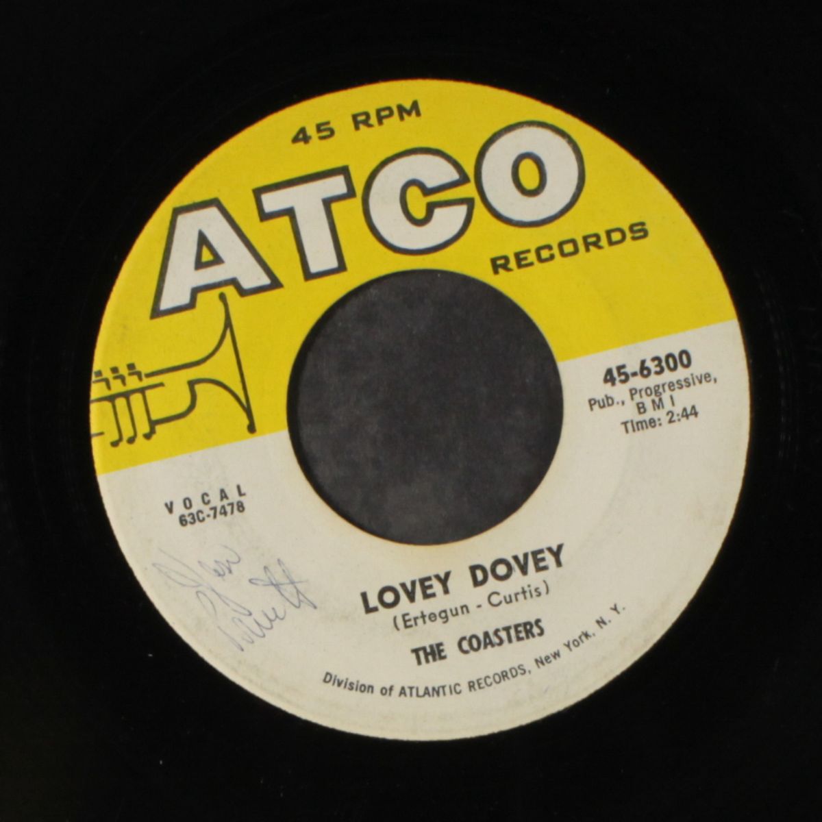 lovey dovey / bad detective by COASTERS