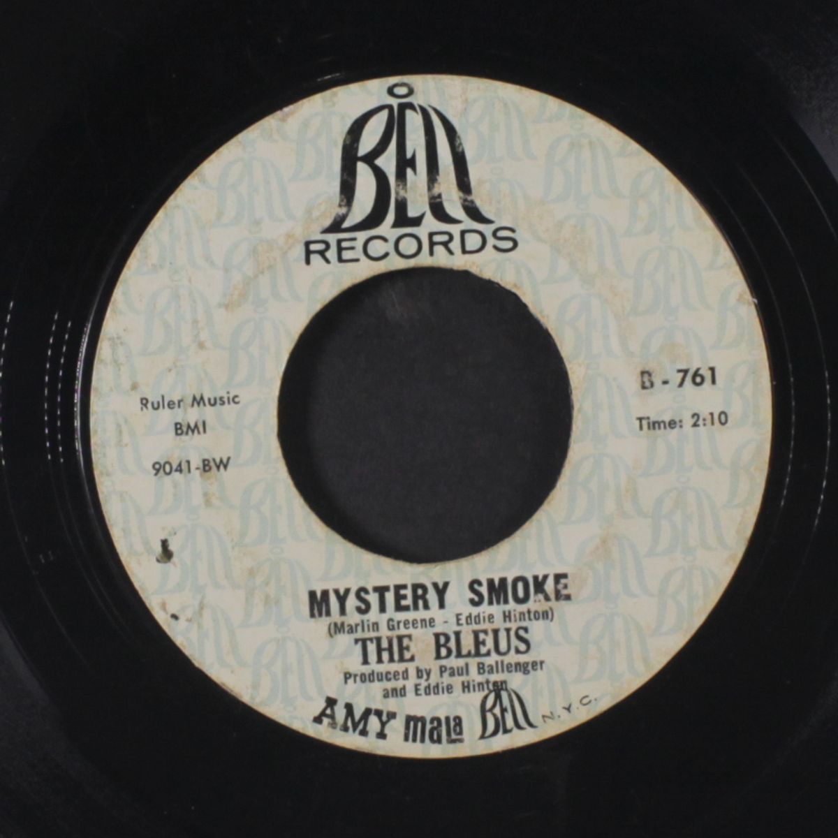 mystery smoke / julianna's gone by BLEUS