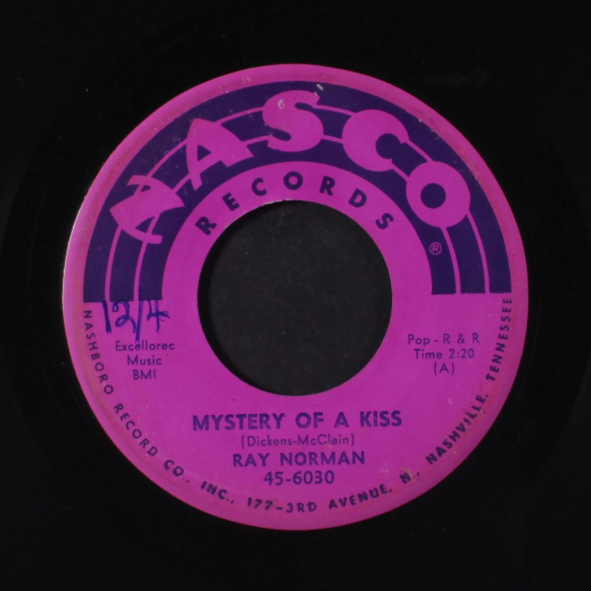 heartbreak station / mystery of a kiss by RAY NORMAN