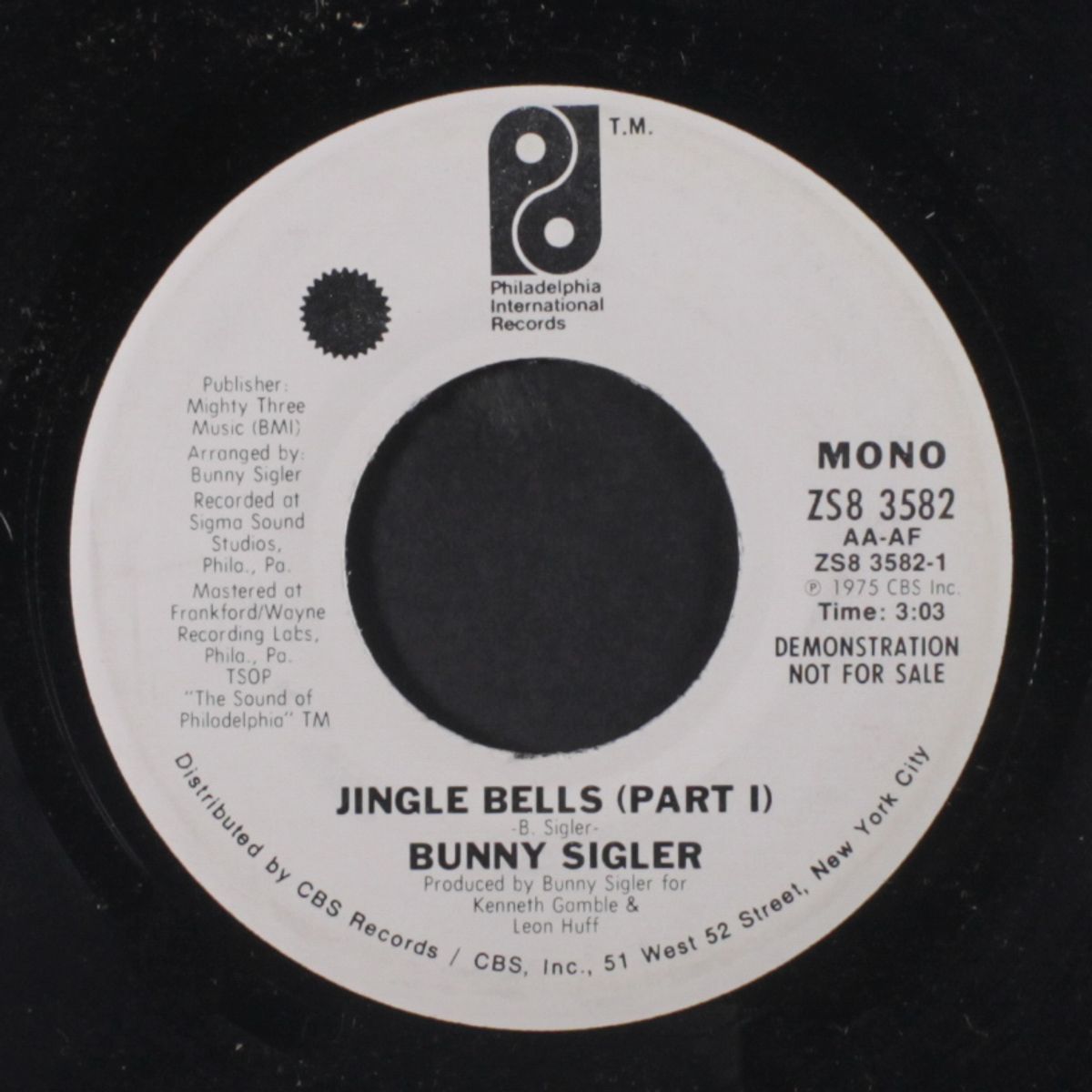 jingle bells / mono by BUNNY SIGLER