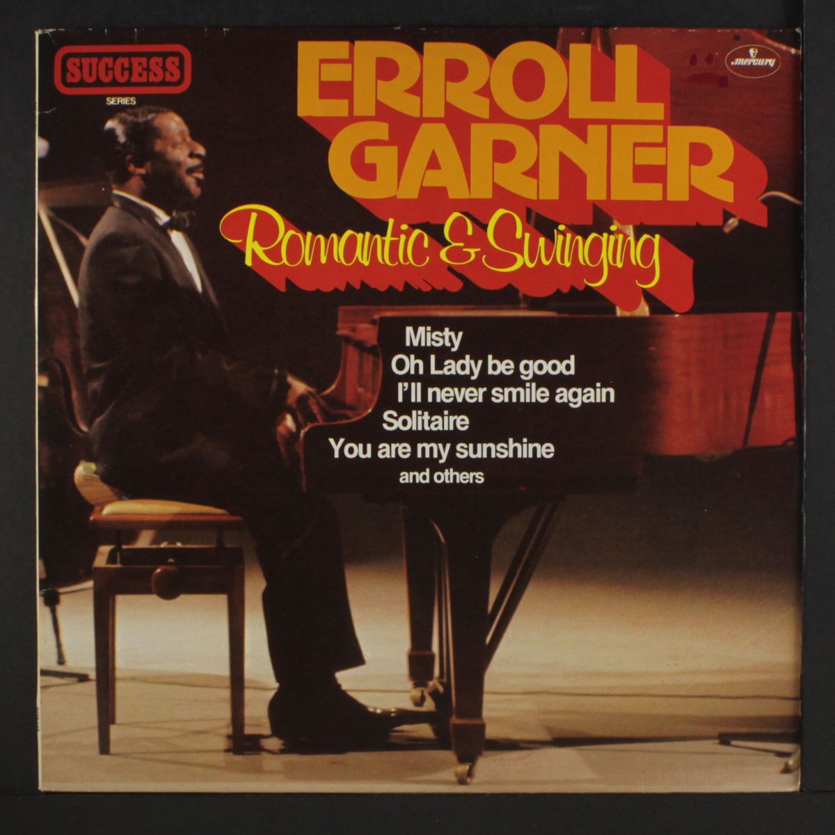 romantic & swinging by ERROLL GARNER