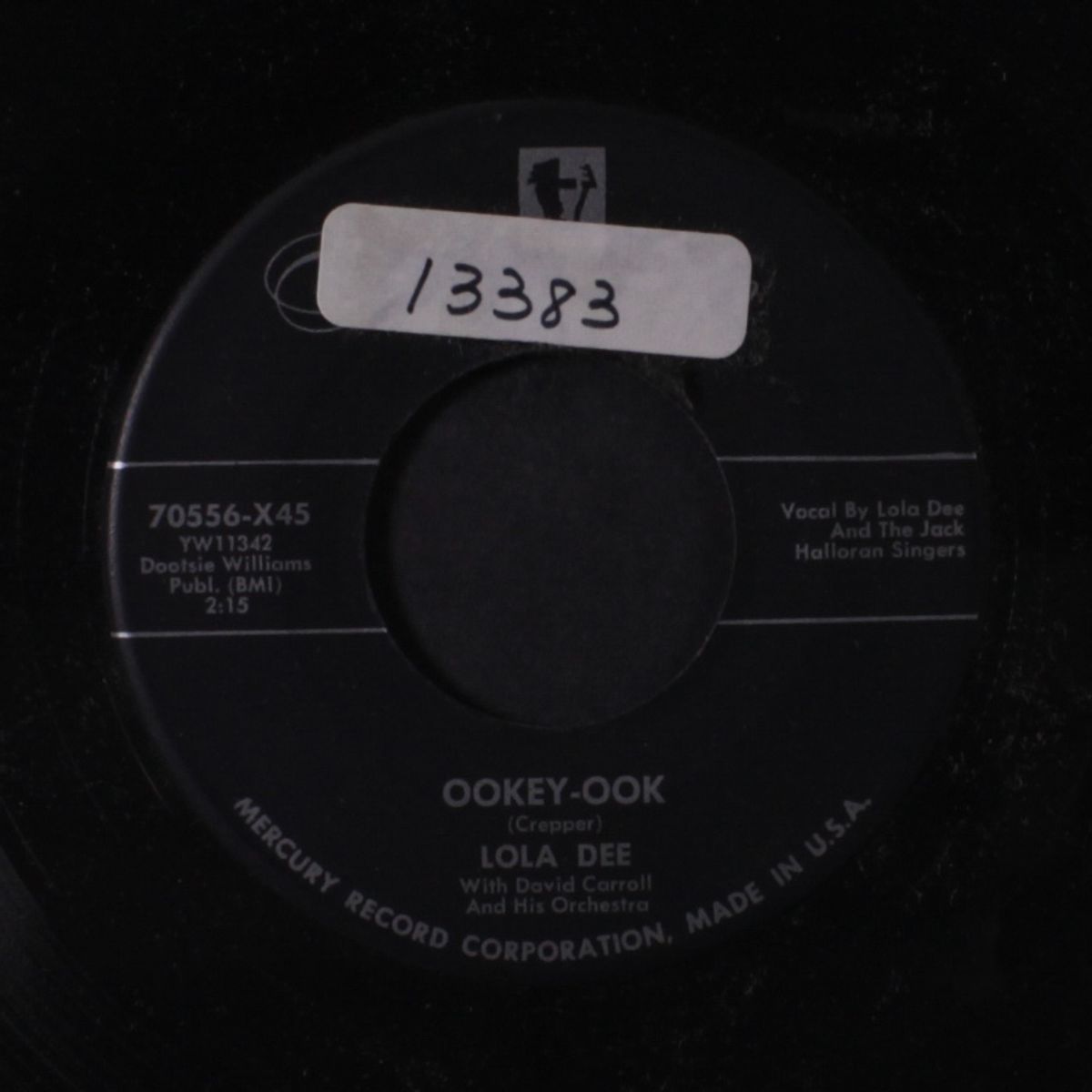 ookey-ook / huk huk by LOLA DEE