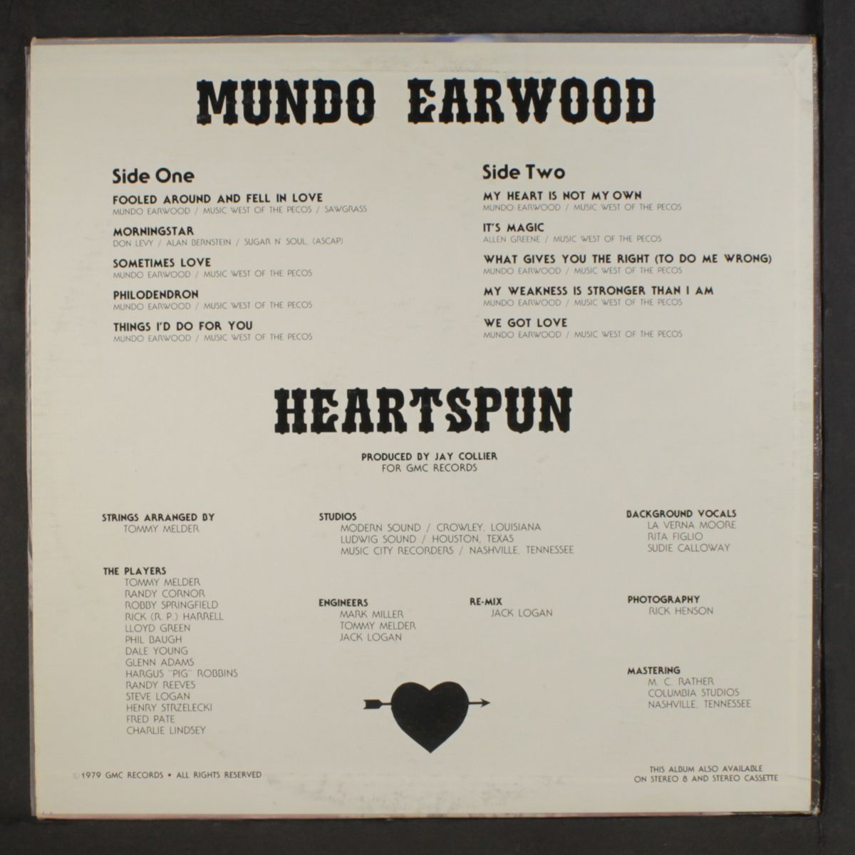 heartspun by MUNDO EARWOOD