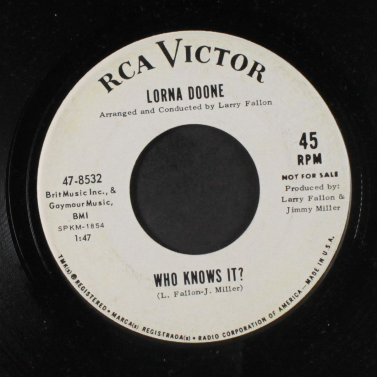 dangerous town / who knows better by LORNA DOONE