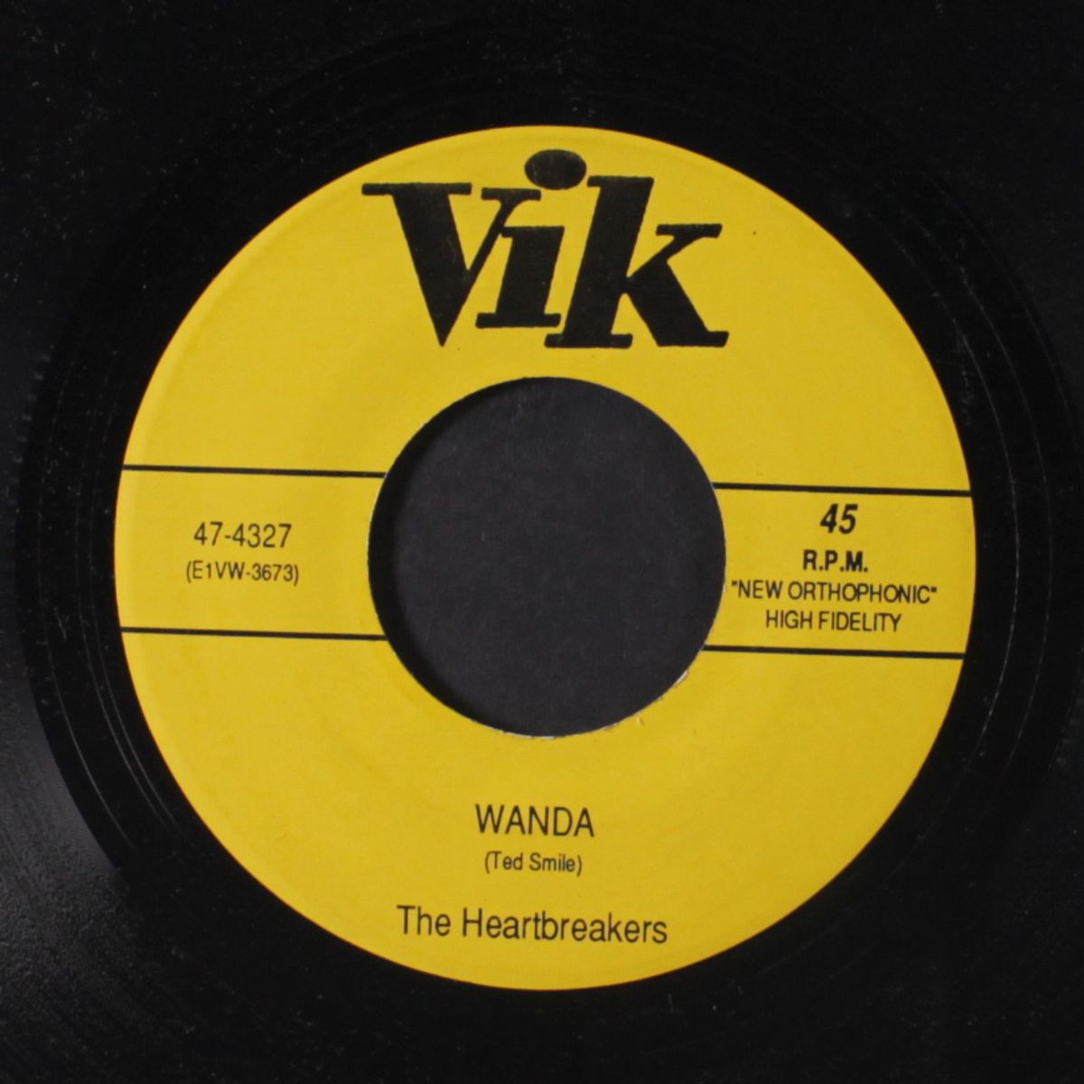 heartbreaker / wanda by HEARTBREAKERS
