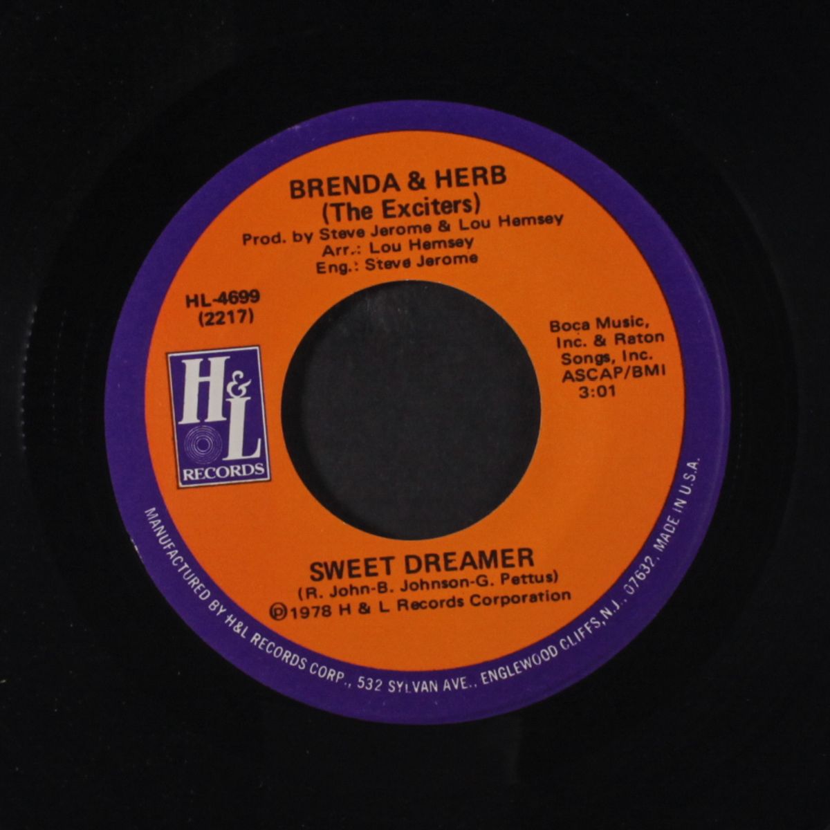 tonight i'm gonna make you a star / sweet dreamer by BRENDA & HERB