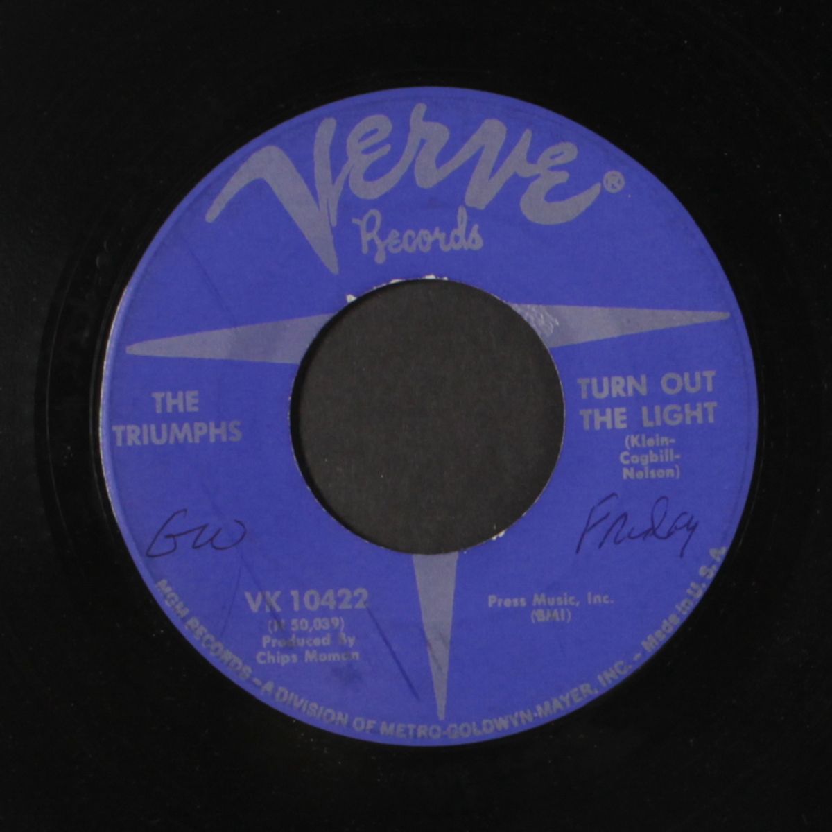 walking the duck / turn out the light by TRIUMPHS